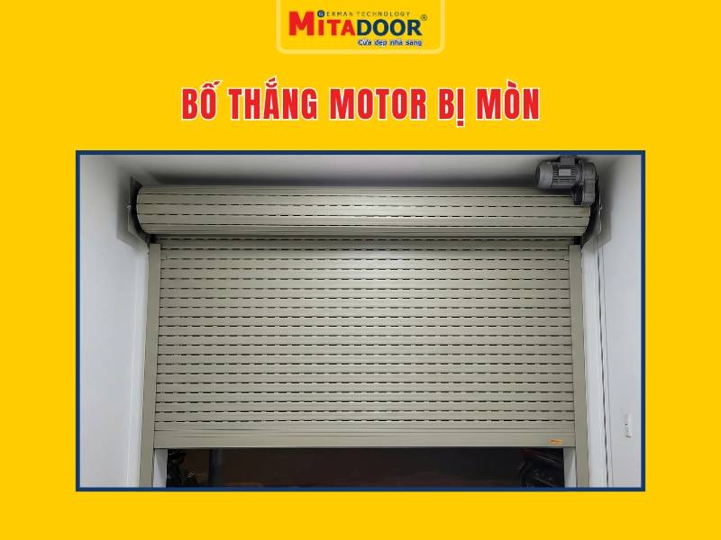 Bố thắng của motor cửa cuốn bị m&ograve;n