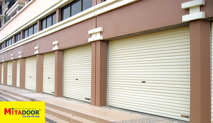 Cửa cuốn tấm liền Mitadoor MT2 vận h&agrave;nh &ecirc;m &aacute;i, ưu điểm vượt trội
