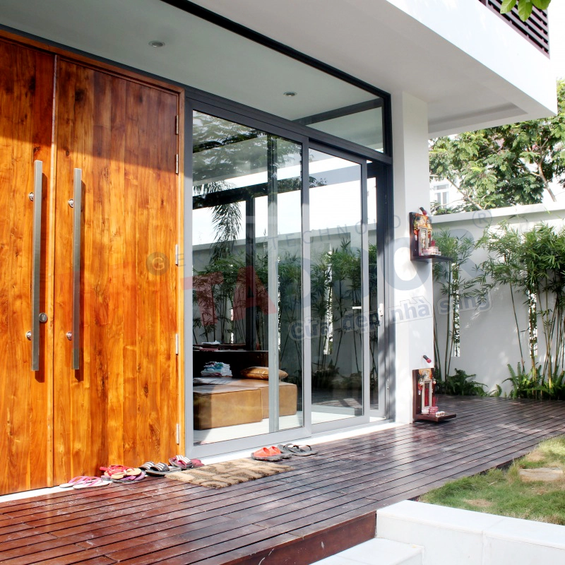 Cửa nh&ocirc;m k&iacute;nh Mitadoor với kh&ocirc;ng gian sang trọng, bừng s&aacute;ng
