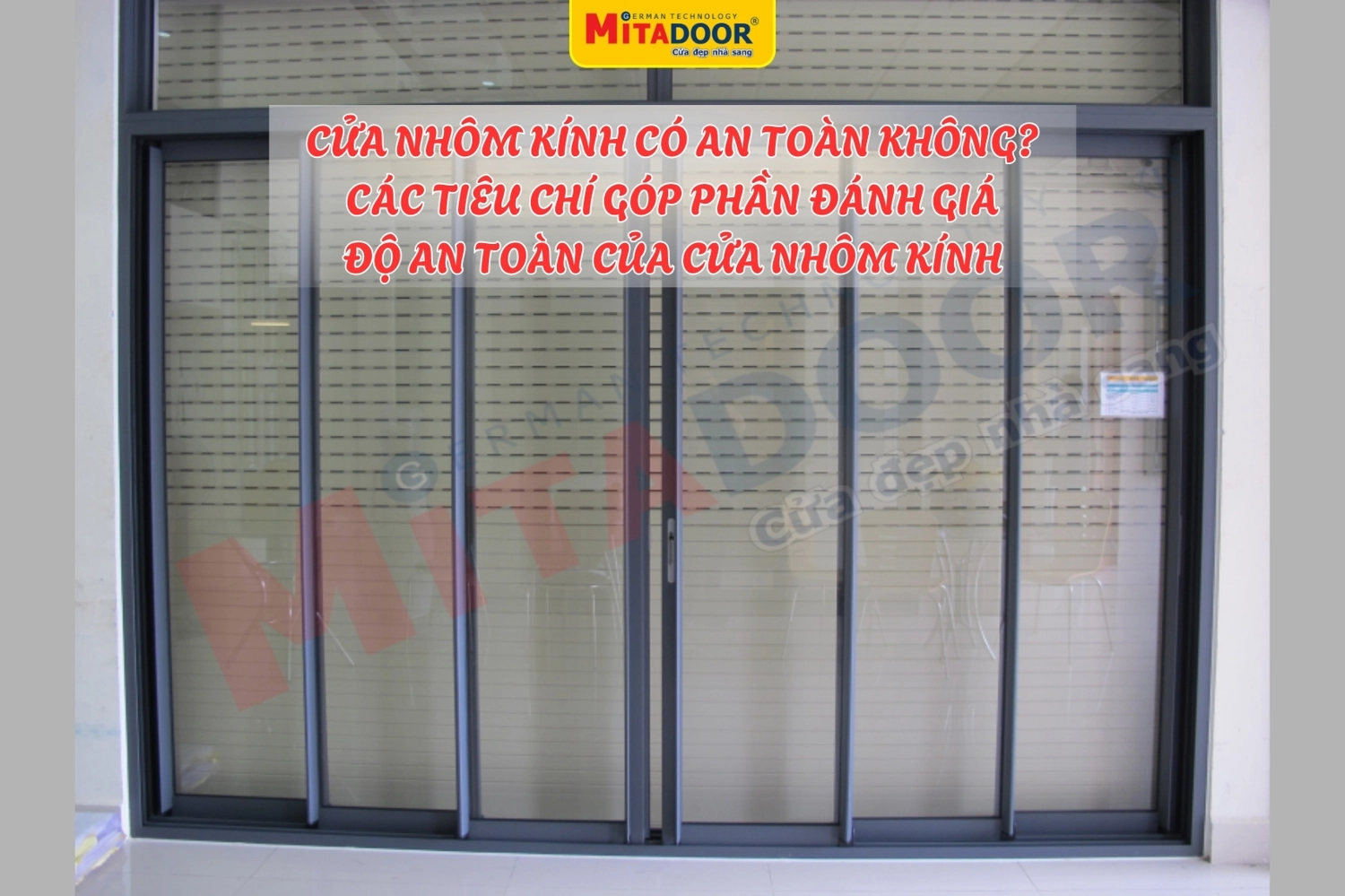 Cửa nhôm kính có an toàn hay không còn tùy vào nhiều yếu tố trong đó phải kể đến độ dày của thanh nhôm định hình, độ bền chịu lực của kính cường lực và sự đồng bộ của hệ phụ kiện