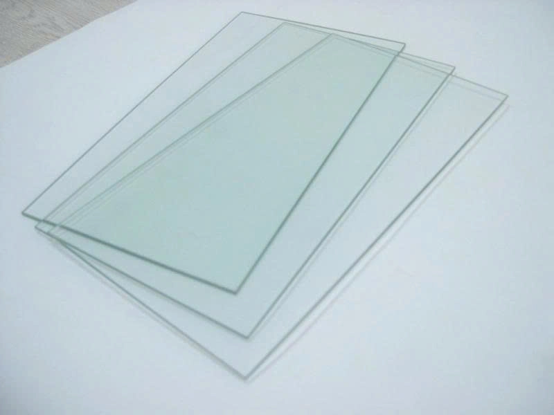Kính đơn thường Mitadoor sản xuất nhanh, giá thành rẻ, gia công khoan cắt dễ dàng