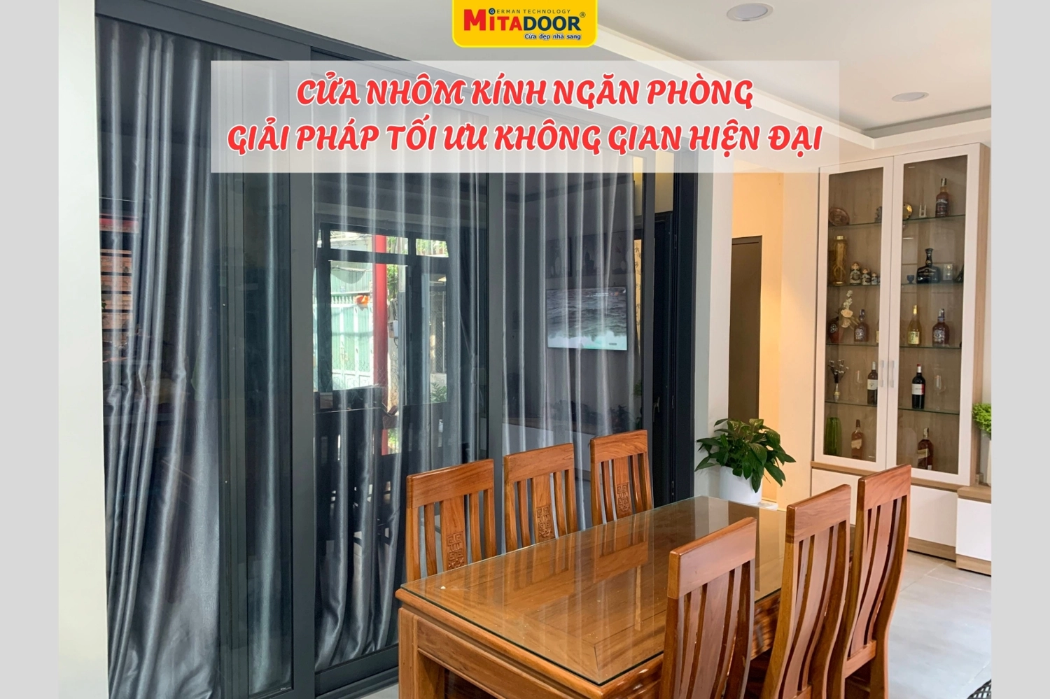 Cửa nhôm kính ngăn phòng giúp mở rộng không gian, đồng thời mang lại tính tiện nghi cho công trình