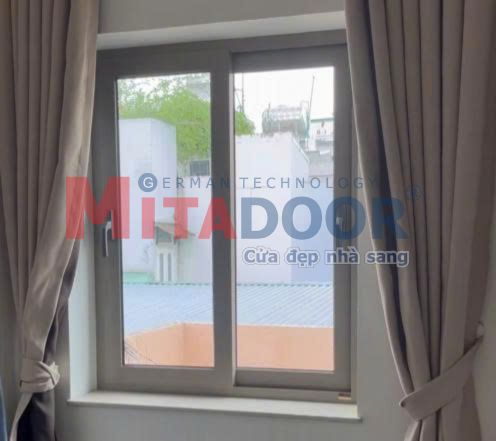 Cửa sổ mở lùa hệ nhôm Mitadoor cao cấp có thiết kế trượt ngang giúp tiết kiệm không gian, là lựa chọn tối ưu cho những công trình có diện tích hạn chế Cửa sổ mở lùa hệ nhôm Mitadoor cao cấp có thiết kế trượt ngang giúp tiết kiệm không gian, là lựa chọn tối ưu cho những công trình có diện tích hạn chế