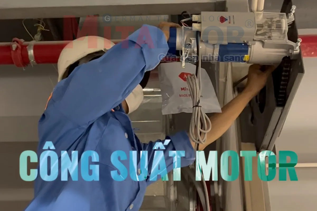 Sản phẩm & Sản Xuất KÍCH THƯỚC, TẢI TRỌNG VÀ CÔNG SUẤT MOTOR – 3 YẾU TỐ QUYẾT ĐỊNH ĐỘ BỀN CỦA CỬA CUỐN!