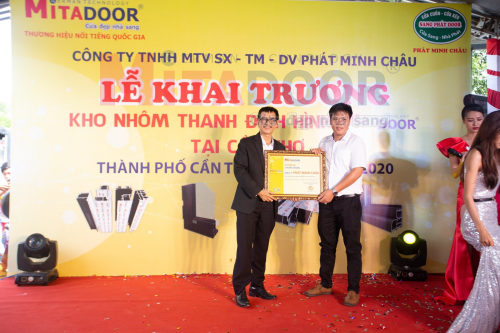 Tin tức sự kiện KHAI TRƯƠNG KHO NHÔM THANH ĐỊNH HÌNH MITADOOR TẠI CẦN THƠ