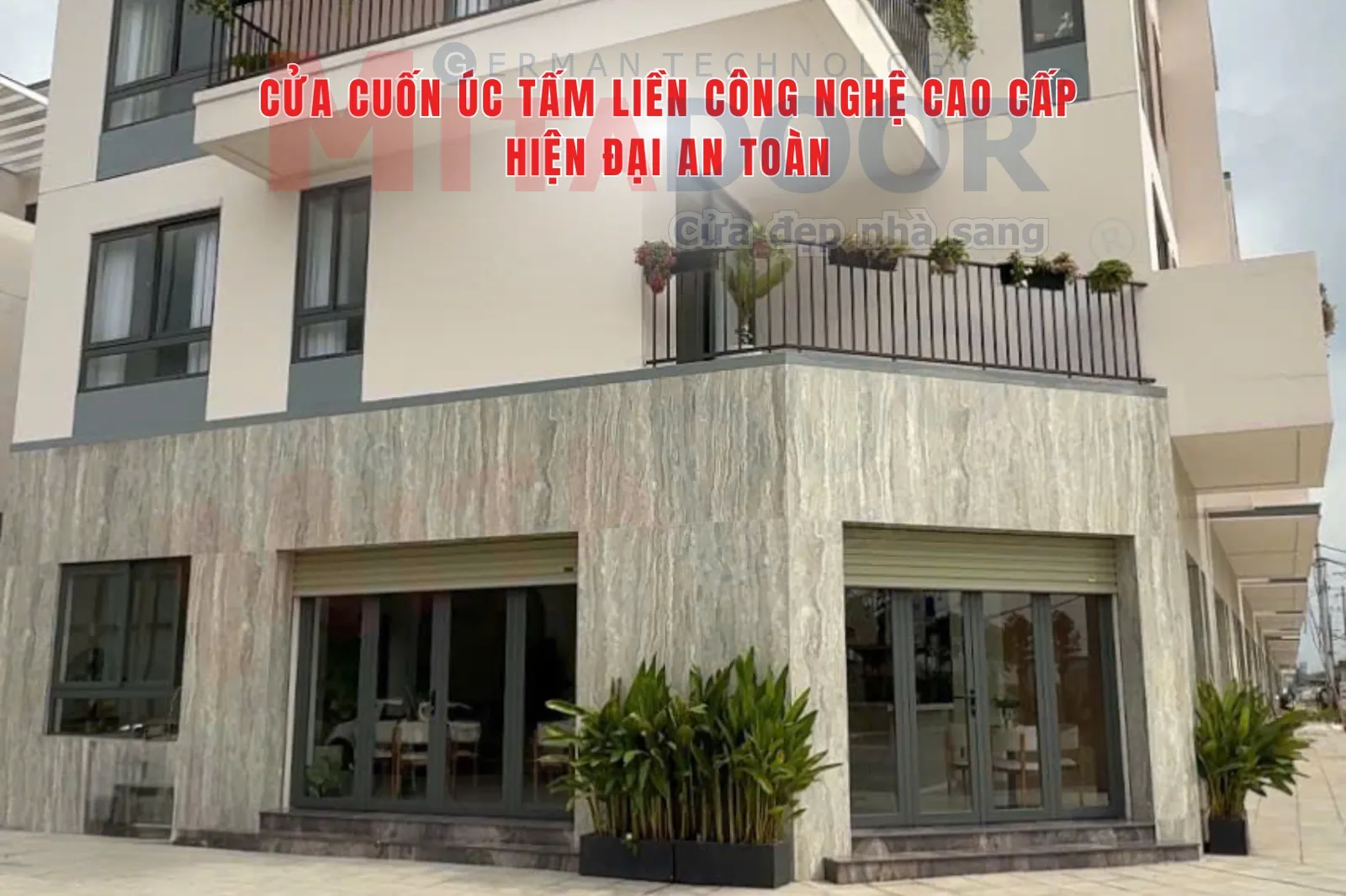 Cửa cuốn CỬA CUỐN ÚC TẤM LIỀN CÔNG NGHỆ CAO CẤP HIỆN ĐẠI AN TOÀN
