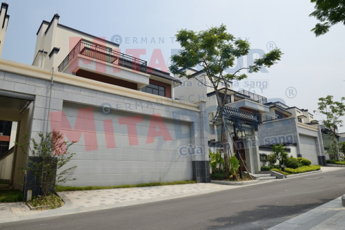 Cửa cuốn Giới thiệu cửa cuốn trượt trần Mitadoor Garage công nghệ Đức