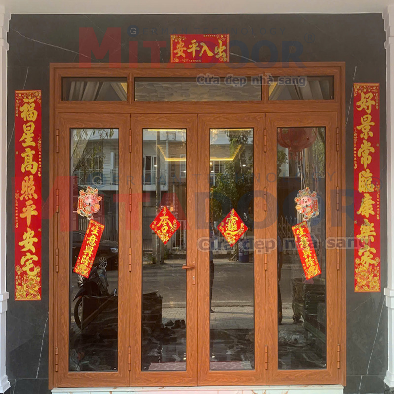 Cửa đi mở quay CỬA ĐI MỞ QUAY - HỆ NHÔM SUPER MITADOOR BẢN 210