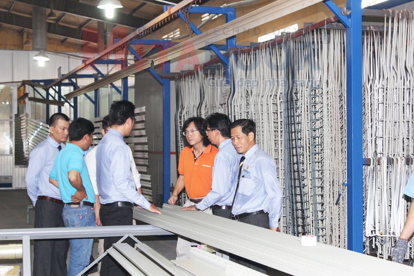 Akzonobel chung nhan mitadoor