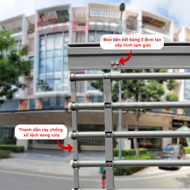 Các móc liên kết vững chắc cùng thanh dằn ray chống xô lệch song cửa cuốn song ngang Các móc liên kết vững chắc cùng thanh dằn ray chống xô lệch song cửa cuốn song ngang