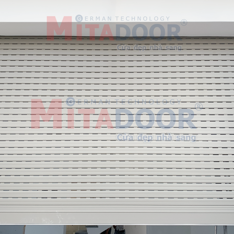 Cửa cuốn khe thoáng Mitadoor MT503R Cửa cuốn khe thoáng Mitadoor MT503R