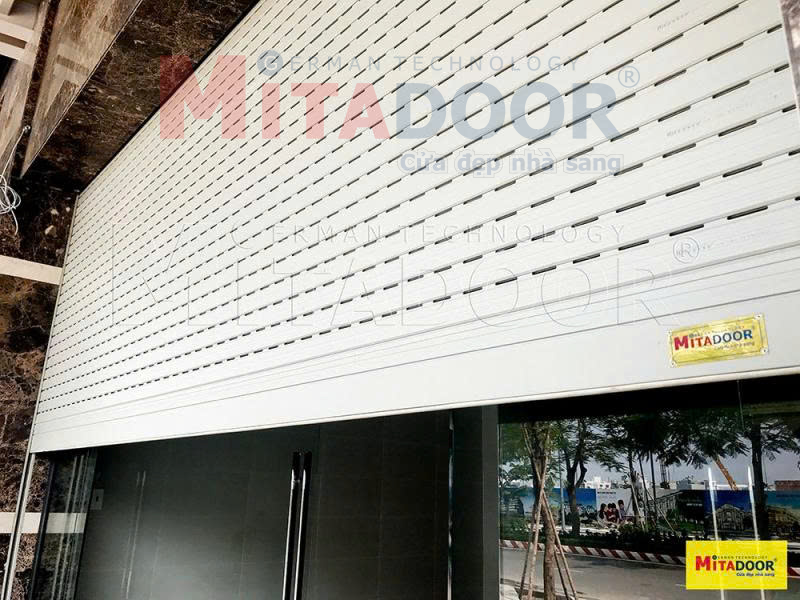 Cửa cuốn nhôm Mitadoor CT5222 Cửa cuốn nhôm Mitadoor CT5222
