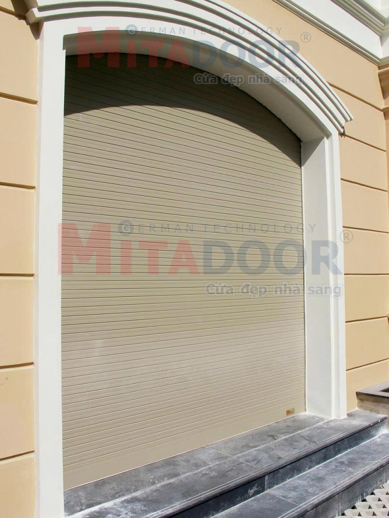 Cửa cuốn nhôm Mitadoor khe thoáng VIS 46R Cửa cuốn nhôm Mitadoor khe thoáng VIS 46R