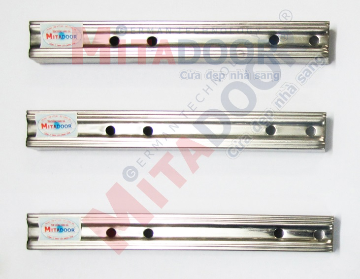 U cửa kéo Mitadoor bằng inox 304 U cửa kéo Mitadoor bằng inox 304