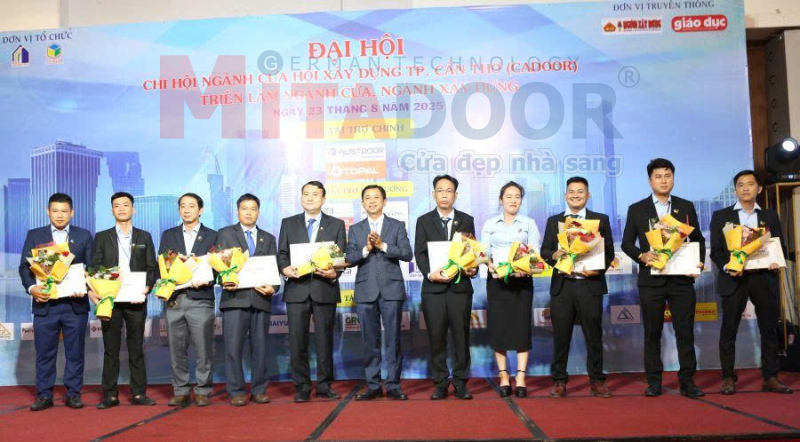 Ra mắt Ban Chấp hành Đại hội Chi hội Ngành cửa Hội Xây dựng Thành phố Cần Thơ nhiệm kỳ năm 2025-2030 Ra mắt Ban Chấp hành Đại hội Chi hội Ngành cửa Hội Xây dựng Thành phố Cần Thơ nhiệm kỳ năm 2025-2030