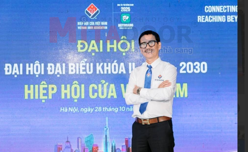 Đại hội lần này có sự tham dự của Ông Nguyễn Ngọc Sâm - Giám đốc Công ty Cửa Mitadoor, là Ủy viên Ban Chấp hành Hiệp hội Cửa Việt Nam, Chủ tịch Chi hội TP.HCM Đại hội lần này có sự tham dự của Ông Nguyễn Ngọc Sâm - Giám đốc Công ty Cửa Mitadoor, là Ủy viên Ban Chấp hành Hiệp hội Cửa Việt Nam, Chủ tịch Chi hội TP.HCM