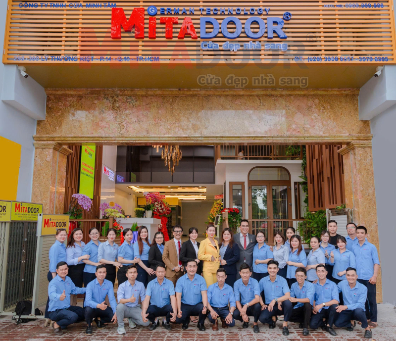 Mitadoor với hơn 30 năm kinh nghiệm trong lĩnh vực cửa