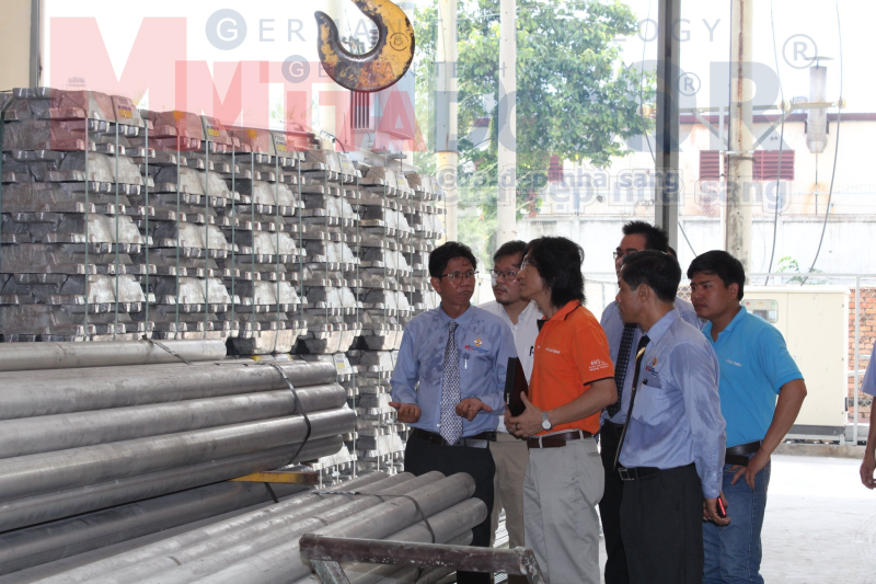 Giá cả các kim loại quý tăng cao trong giai đoạn hiện nay Giá cả các kim loại quý tăng cao trong giai đoạn hiện nay