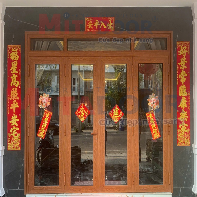 Dòng cửa đi mở quay - Hệ nhôm Super Mitadoor bản 210 thẩm mỹ, bền chắc, được nhiều chủ đầu tư ưa chuộng hiện nay Dòng cửa đi mở quay - Hệ nhôm Super Mitadoor bản 210 thẩm mỹ, bền chắc, được nhiều chủ đầu tư ưa chuộng hiện nay