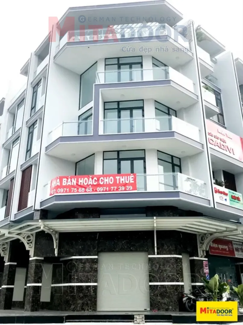 C&ocirc;ng tr&igrave;nh lựa chọn cửa cuốn Mitadoor - Sự kết hợp ho&agrave;n hảo giữa vẻ đẹp sang trọng v&agrave; c&ocirc;ng nghệ vận h&agrave;nh hiện đại