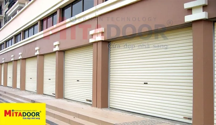 Cửa cuốn tấm liền MT2 của Mitadoor vừa bền bỉ vừa đ&oacute;ng mở với tốc độ nhanh