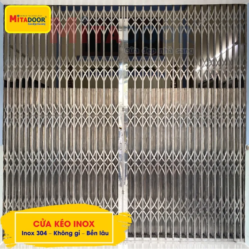 Cửa k&eacute;o inox c&oacute; l&aacute; chống gỉ, s&aacute;ng b&oacute;ng