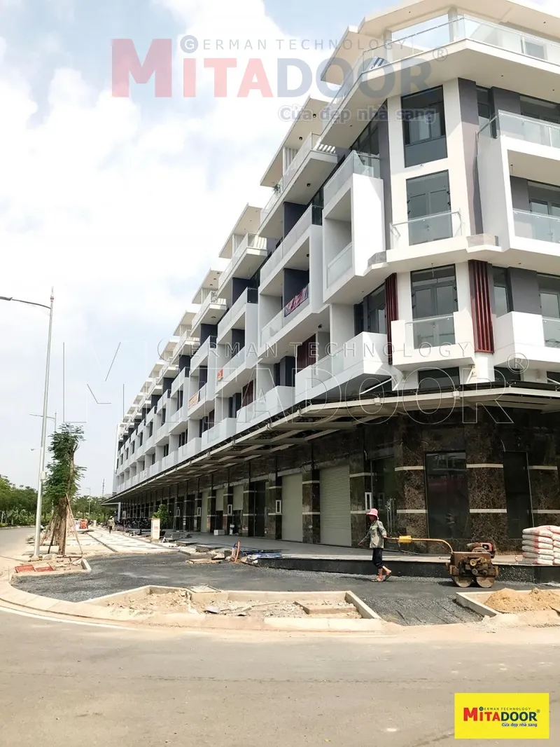 Cửa Mitadoor chính hãng: Hệ sinh thái cửa cuốn, nhôm kính đồng bộ từ A-Z