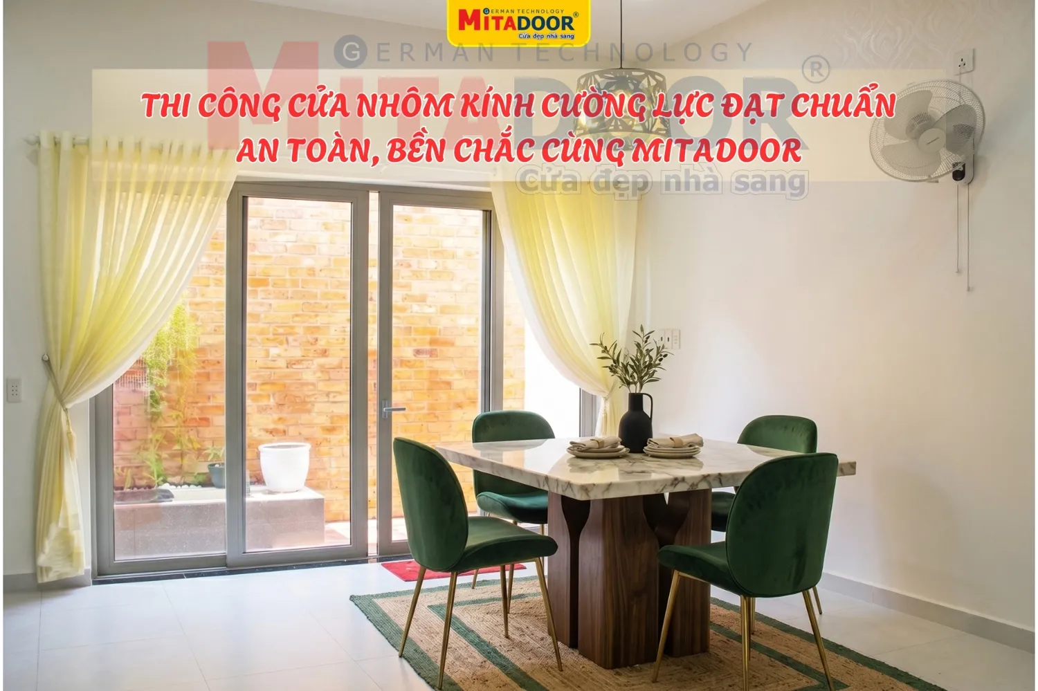 Sử dụng cửa nh&ocirc;m k&iacute;nh cường lực g&oacute;p phần đảm bảo an to&agrave;n cho những khu vực tiếp gi&aacute;p b&ecirc;n ngo&agrave;i, gi&uacute;p bảo vệ ng&ocirc;i nh&agrave; trước t&aacute;c động từ m&ocirc;i trường v&agrave; nguy cơ x&acirc;m nhập bất hợp ph&aacute;p