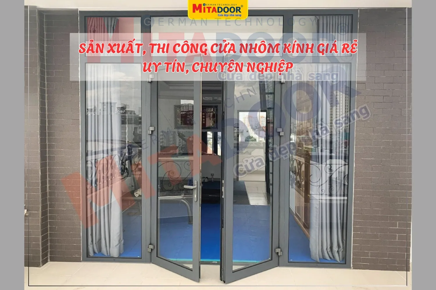 Cửa nh&ocirc;m k&iacute;nh Mitadoor được sản xuất trực tiếp tại nh&agrave; m&aacute;y, kh&ocirc;ng qua trung gian, đảm bảo chất lượng c&ugrave;ng mức gi&aacute; cạnh tranh tr&ecirc;n thị trường