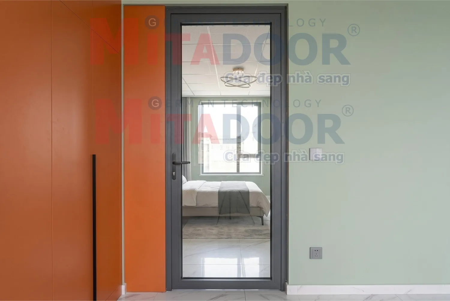 Kính đơn thường Mitadoor thường dùng ở những nơi không yêu cầu độ an toàn cao