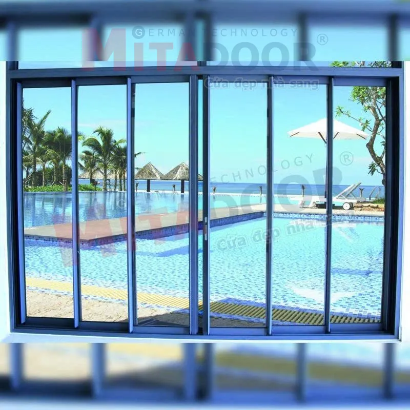 Cửa đi mở l&ugrave;a 3 ray ST96 6 c&aacute;nh với m&agrave;u sơn tĩnh điện bền đẹp gi&uacute;p chống phai m&agrave;u, chống bong tr&oacute;c