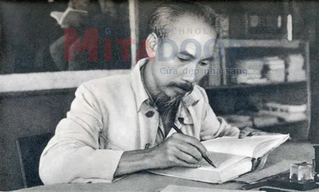Trong h&agrave;nh tr&igrave;nh c&aacute;ch mạng gian tru&acirc;n, B&aacute;c Hồ lu&ocirc;n đau đ&aacute;u nỗi niềm lo cho d&acirc;n được ấm no, lo cho c&aacute;c ch&aacute;u thiếu nhi được học h&agrave;nh